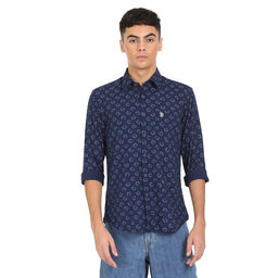 U.S. POLO ASSN. - Men Indigo Spread Collar Printed Casual Shirt