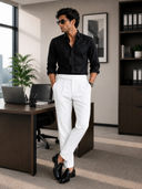 White color option, Currently selected
