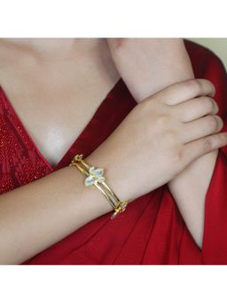 Amaltaas - Sitara Line Lotus Sparkle Cuff