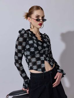 SHOWOFFFF - Women Floral Black Scallop V-Neck Sheer Lace Fitted Cop Top