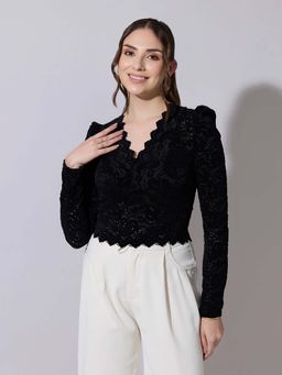 SHOWOFF - Women Lace Black V-Neck Crop Top