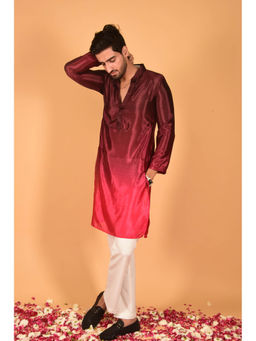 LAALZARI - Dark Maroon Chinon Ombre Kurta Set (Set of 2)