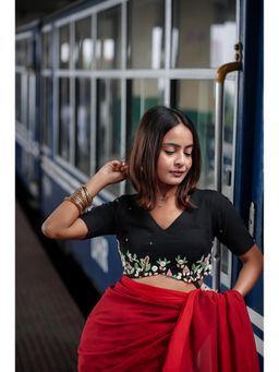 MONRI - Embroidered V Neck Stitched Black Blouse