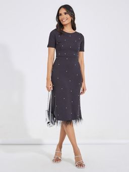 Styli - Women Black Half Sleeves Solid Sheath Midi Dress