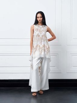 Kay Kay BY KKHUSHI SAHAII - Kimora White Embellished Round Neck Co-Ord Set