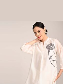 Saltpetre - Sherry Single Pleated White With Hand Embroidered Tunic