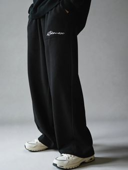 XTREMEX - Pure Cotton Evergreen Black Men Loose Fit Solid Trackpant