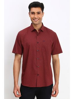 Allen Solly - Men Maroon Slim Fit Print Half Sleeves Casual Shirts