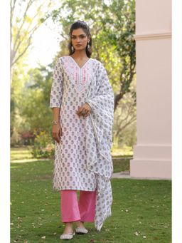 Scakhi - Pink Cambric Block Printed Embroidered Straight Kurta with Pant & Dupatta (Set of 3)