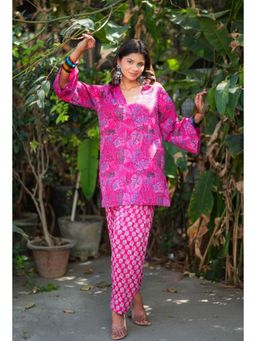 RANGREZA ETHNIC - Pink Glory Kurta with Salwar (Set of 2)