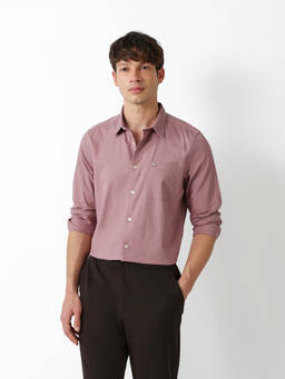 The Bear House - Men Pink Solid Causal Shirt