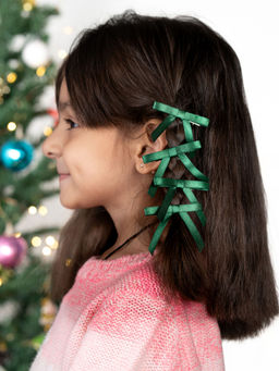 Arendelle - Christmas Satin Silk Mini Hairpin Bow In Green for Girls (Pack of 4)