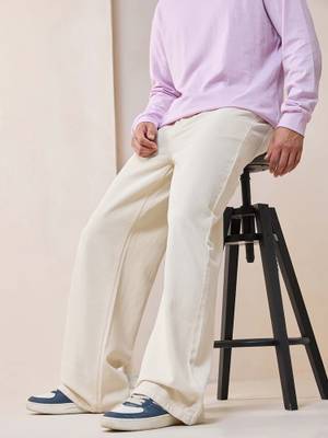 Bewakoof Men's Beige Super Baggy Fit Mid-Rise Jeans - Image 1