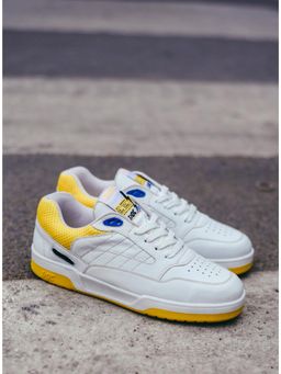 DOC Sneakers - Airliners White Sneakers