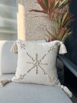 Casa Luna Decor - Mandala Shell Cushion
