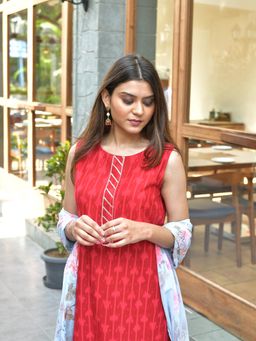Ahalyaa - red Cotton Printed Kurta Plazzo With Dupatta Set
