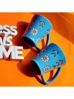 TheYUGO - Handcrafted Blue Daisy Mug (Pack of 2)