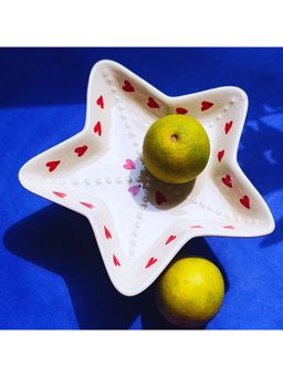 TheYUGO - Star and Heart Snack Tray