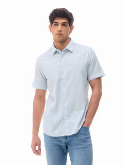 Flying Machine - Blue Solid Regular Fit Half Sleeve Shirt