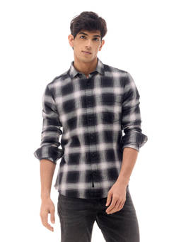 Flying Machine - Black Twill Checks Regular Fit Shirt