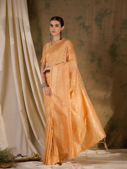 Suha - Women's Fashion Ethnic Peach Colour Saree with Unstitched Blouse