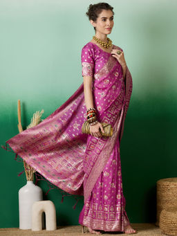 Suha - Women's Fashion Ethnic Purple Colour Saree with Unstitched Blouse