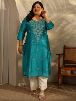 Extra love by Libas - Blue Printed Round Neck Kurta