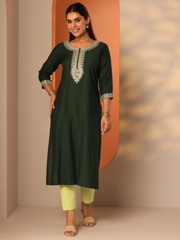 Libas - Green Embroidered Round Neck Kurta (3XL)