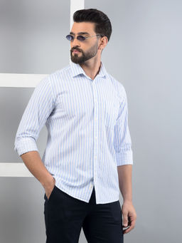 CRIMSOUNE CLUB - Men Blue Vertical Stripes Pure Cotton Shirt