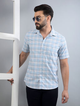 CRIMSOUNE CLUB - Men Blue Checked Pure Cotton Shirt