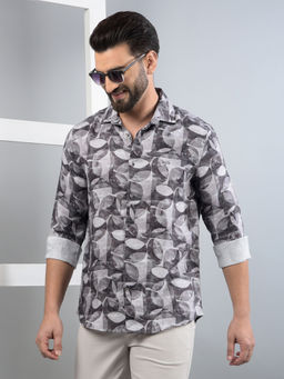 CRIMSOUNE CLUB - Men Grey Printed Shirt