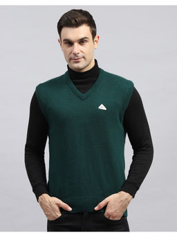 Monte Carlo - Green Solid V Neck Sleeveless Sweater