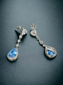 Designs & You - Crushed Ice Cut Cubic Zirconia Silver Plated Blue Teardrop Shaped Drop Earrings