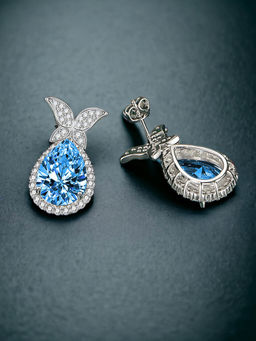 Designs & You - Crushed Ice Cut Cubic Zirconia Silver Plated Blue Teardrop Shaped Drop Earrings