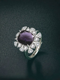 Designs & You - Silver Plated Crushed Ice Cut Purple Finger Ring