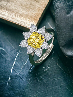 Designs & You - Silver Plated Crushed Ice Cut Yellow Finger Ring