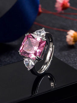 Designs & You - Silver Plated Crushed Ice Cut Pink Finger Ring