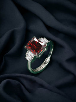 Designs & You - Silver Plated Crushed Ice Cut Red Finger Ring