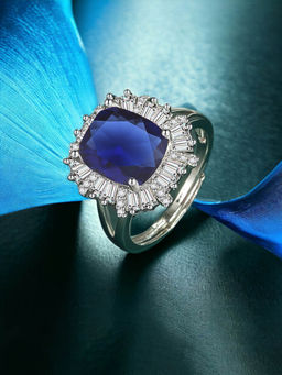 Designs & You - Silver Plated Crushed Ice Cut Blue Finger Ring