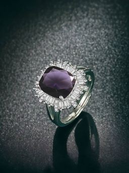 Designs & You - Silver Plated Crushed Ice Cut Purple Finger Ring