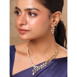 Yellow Chimes - White Stone Necklace Set Ad Jewellery Set