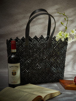 Maatir - Black Koodai Lunch - Beach Tote Bag
