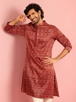 Vastramay - Maroon Printed Regular Kurta