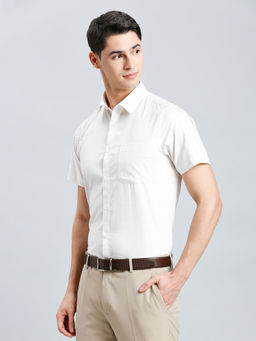Reid & Taylor - Men White Textured Formal Shirt