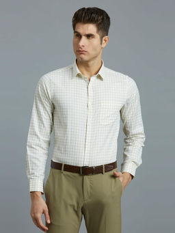 Reid & Taylor - Men White Checks Formal Shirt