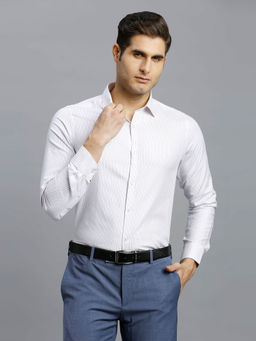 Reid & Taylor - Men White Stripes Formal Shirt