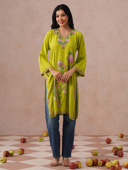Kashmir Box - Green Floral Embroidered Rayon Kurta