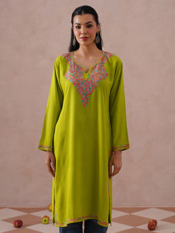 Kashmir Box - Green Embroidered Rayon Round Neck Kurta