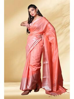 Arhi - Women Peach Silk Blend Woven Saree Without Blouse