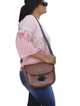 The Clownfish - Faux Leather Sling Bag for Women (Brown)